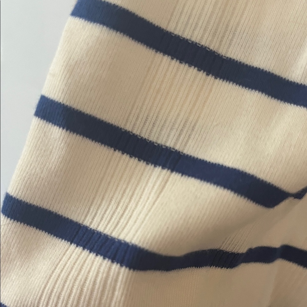 Evereve Cream and Navy Striped V-Neck Midi Dress - Picture 5 of 7